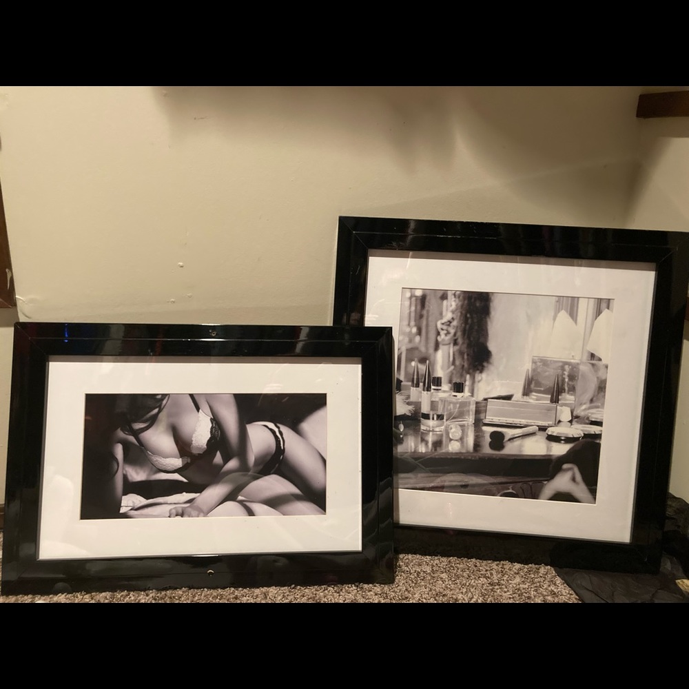 SOLD Victoria’s Secret Display Store Photos
